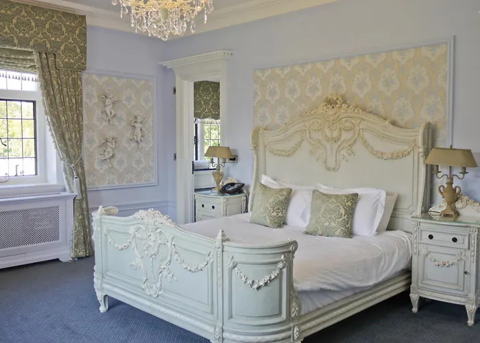 Greenwoods Hotel & Spa